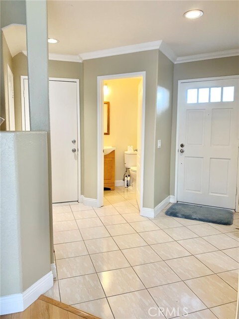 Building Photo - 15686 Altamira Dr