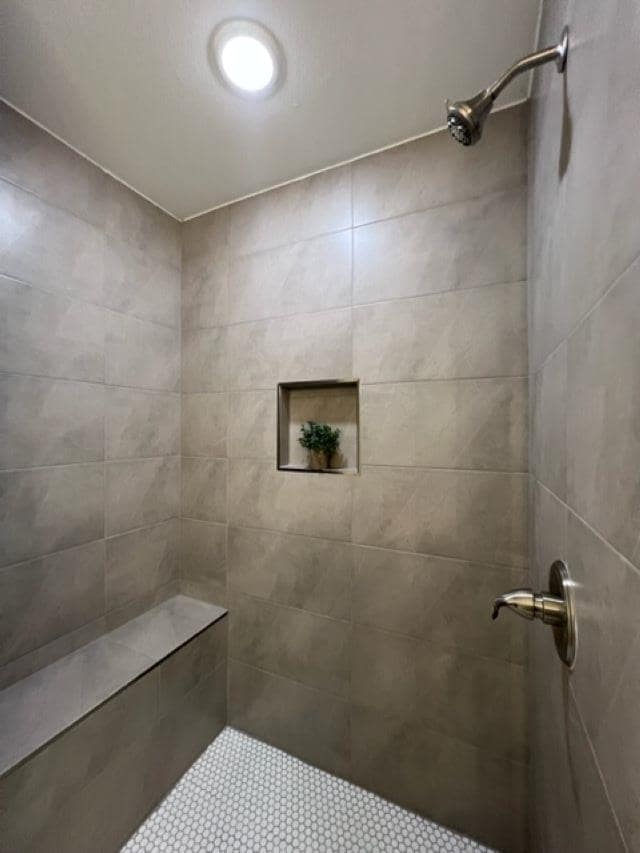 Building Photo - 9907 Borna Dr