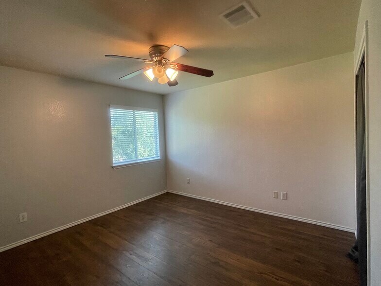 Building Photo - 411 Marquitos Drive