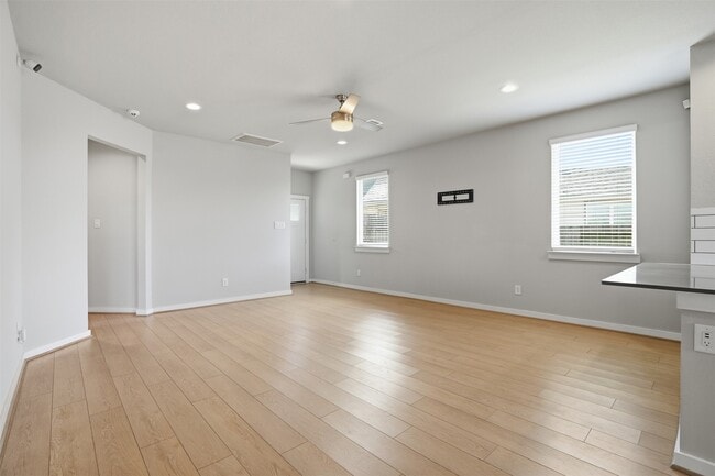 Building Photo - 2803 Chancery Summit Ct