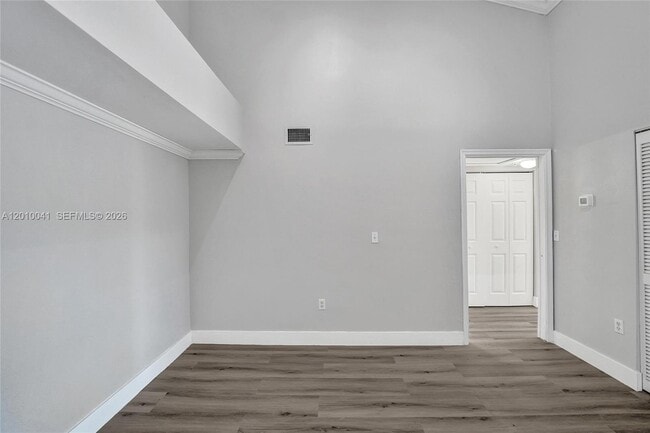 Building Photo - 631 SW 111th Ln