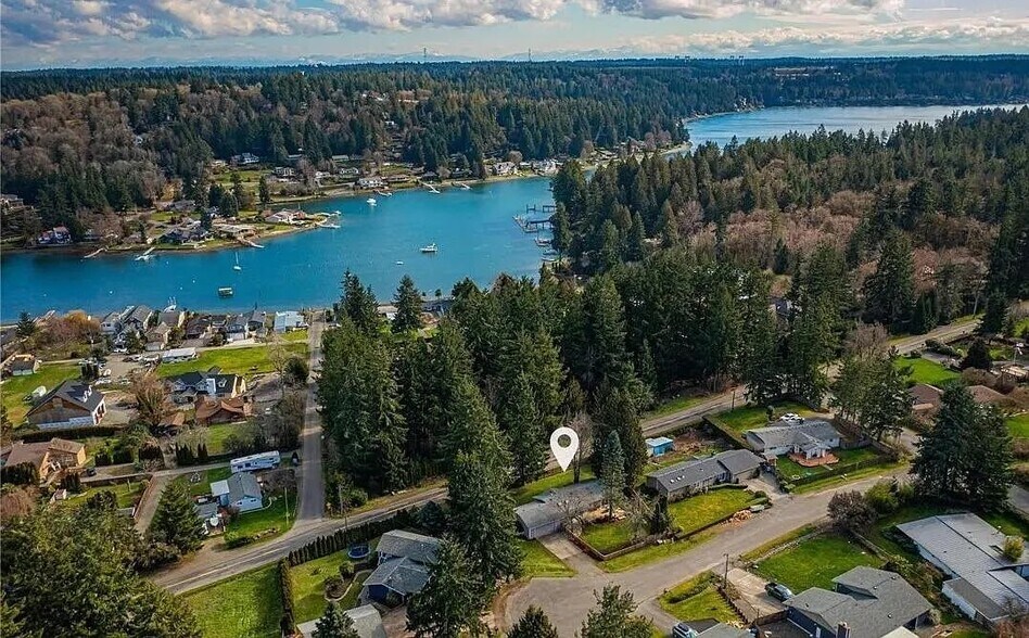 Building Photo - 3517 57th Ave NW