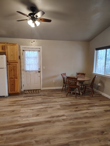 Building Photo - 167 Valley Rose Ln