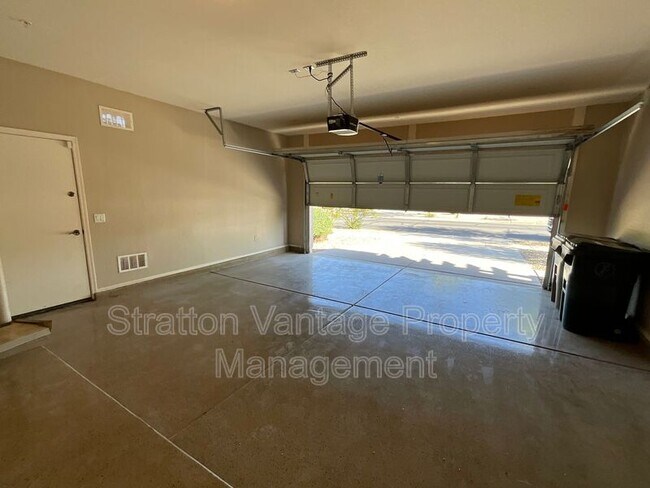 Building Photo - 18471 Verdin Rd