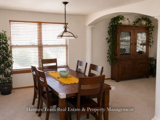 Building Photo - Spacious Home with Mountain Views & Finished Basement