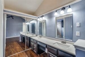 Building Photo - 4242 N Capistrano Dr