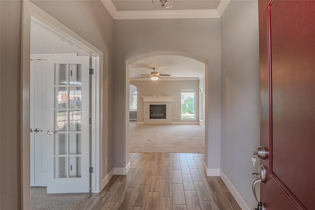 Building Photo - 12037 Ashford Dr