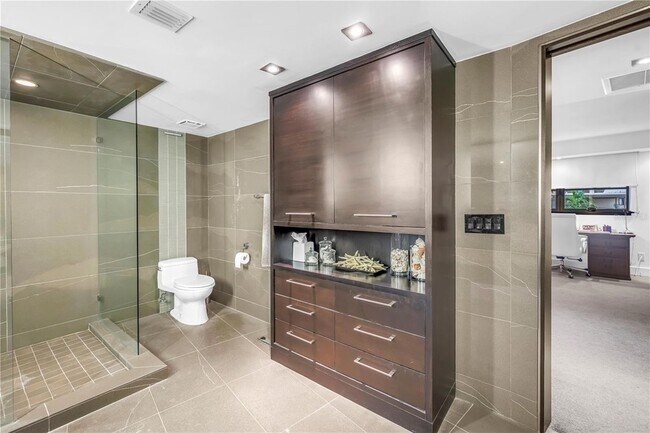 Building Photo - 4450 Gulf Blvd