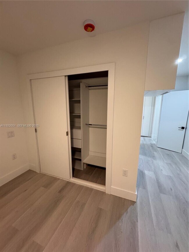 Building Photo - 2353 SW 11th Terrace