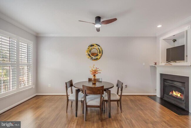 Building Photo - 642 Belmont Bay Dr