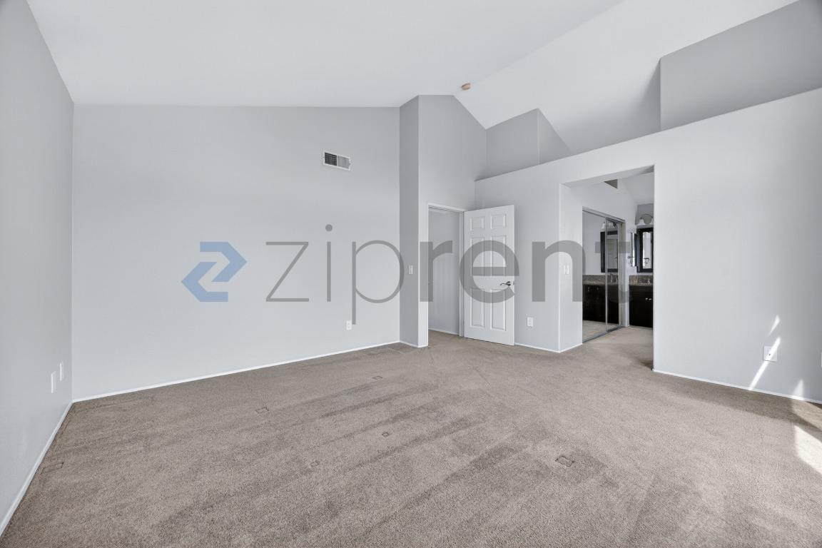 Building Photo - 608 Shenandoah Ave