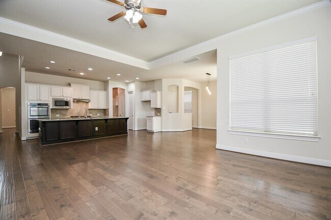 Building Photo - 25106 Sundance Park Ln