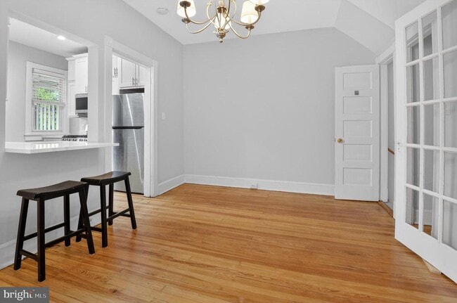 Building Photo - 747 Kentucky Ave SE