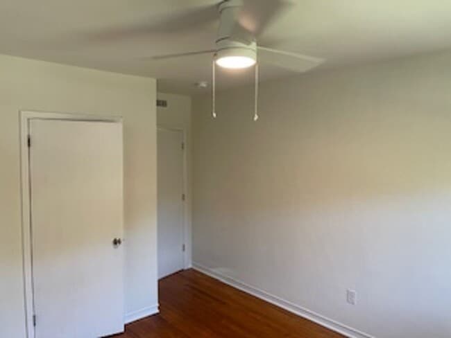 Building Photo - 664 Windermere Blvd