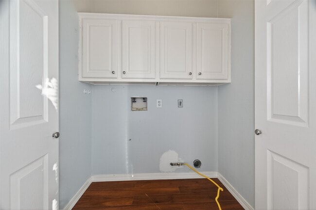 Building Photo - 12912 Kingsbridge Ln