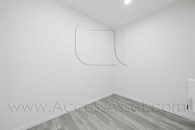 Building Photo - Charming 1 Bed/1 Bath Newly Remodeled Unit In Banning!