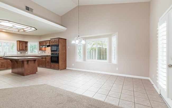 Building Photo - 4 Bedroom in Buchanan School District