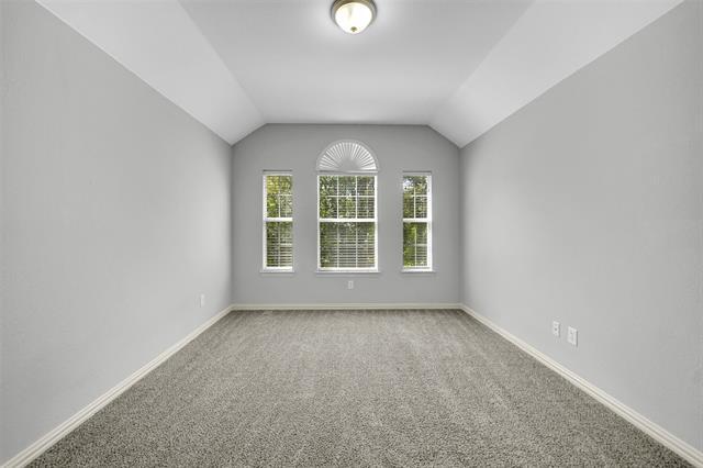 Building Photo - 208 Del Cano Dr
