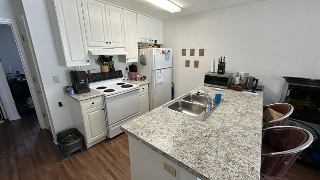 Building Photo - 2776 Tess Cir