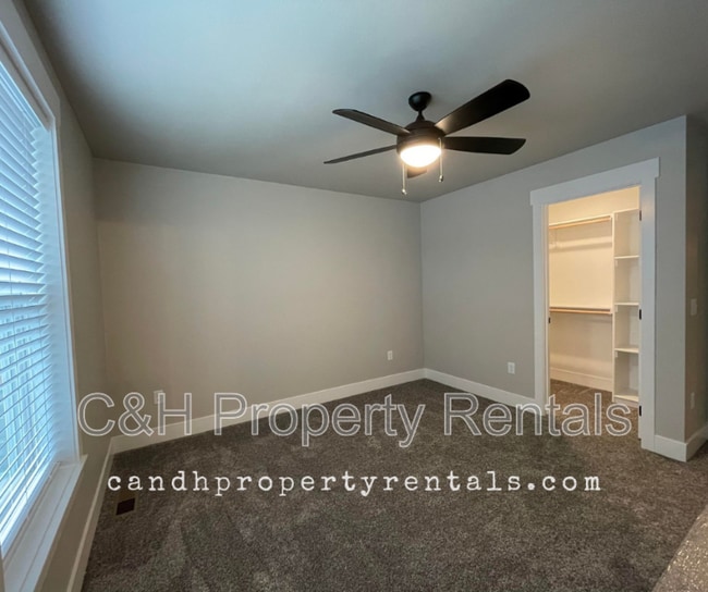 Building Photo - 6077 Northstead Ave