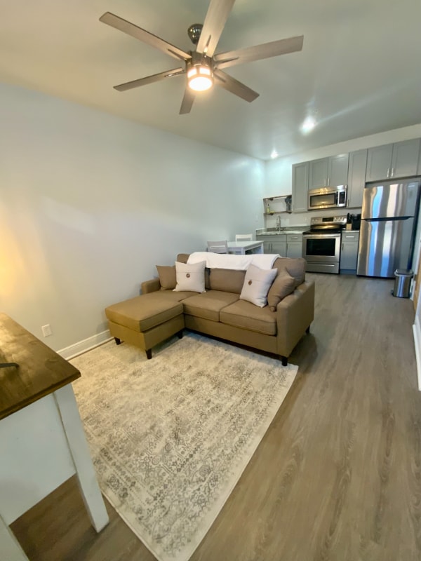 Building Photo - 149 1st St S