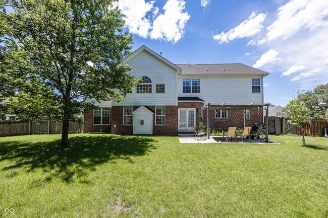 Building Photo - 5889 Pebblestream Dr