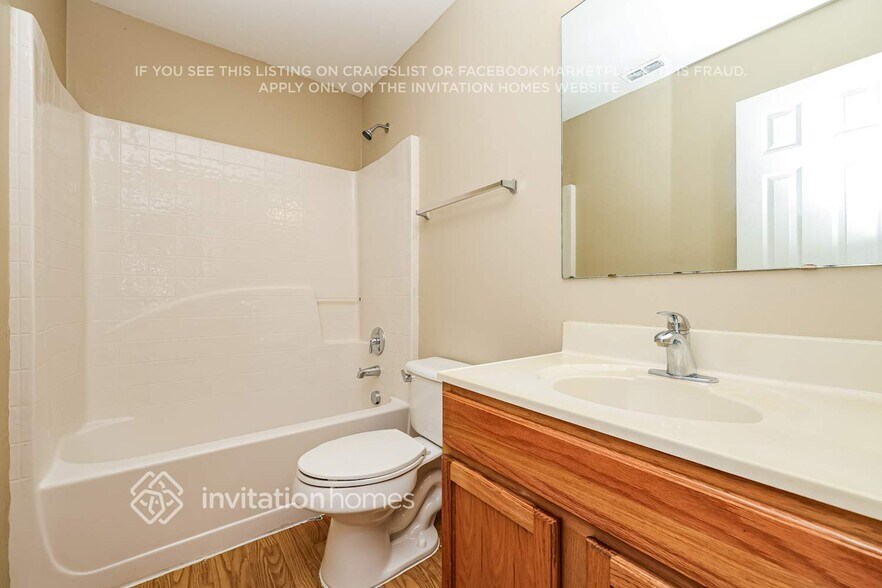 Building Photo - 11142 Summer Star Dr