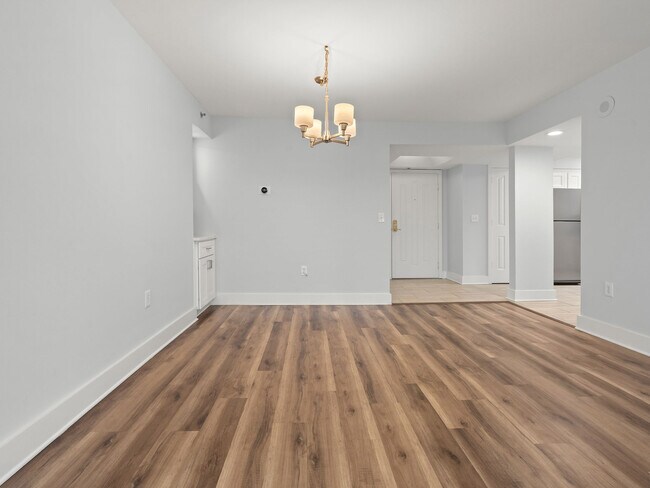 Building Photo - 2870 Pharr Ct S Northwest