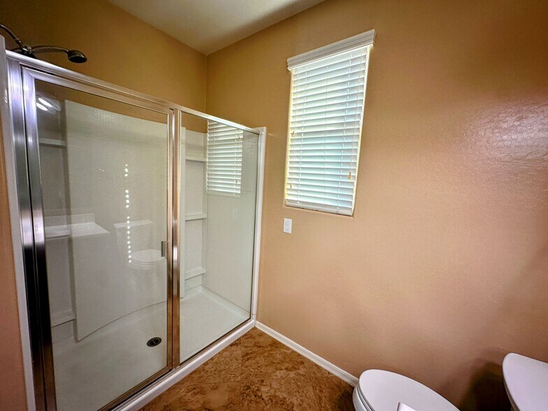 Building Photo - 4717 W Sweet Iron Pass