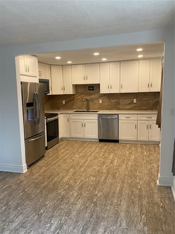 Building Photo - 2302 Cochran St