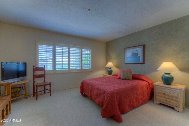 Building Photo - 1103 Ocotillo Cir