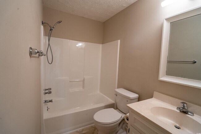 Building Photo - 4712 Cobblestone Dr