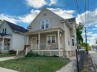 Building Photo - 314 S Hale St