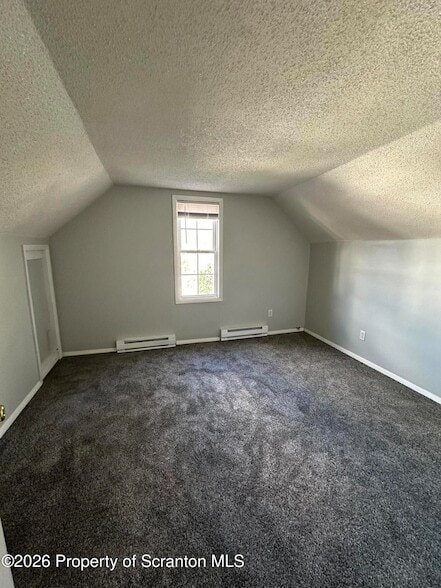 Building Photo - 148 Monroe St