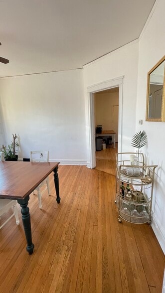 dining room to kitchen - 3704 N Magnolia Ave