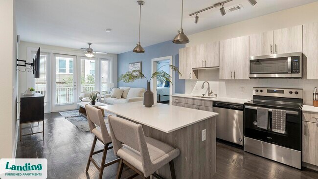 Building Photo - 401 Hemphill St