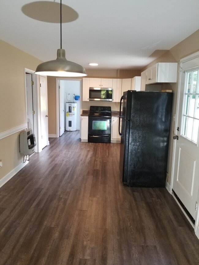 Building Photo - 22460 US-11