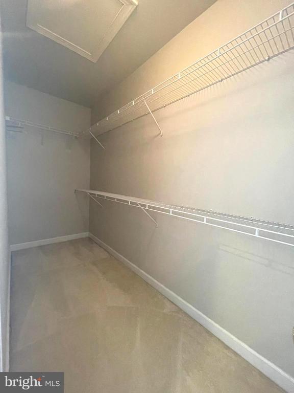 Building Photo - 11451 Fogarty Ct