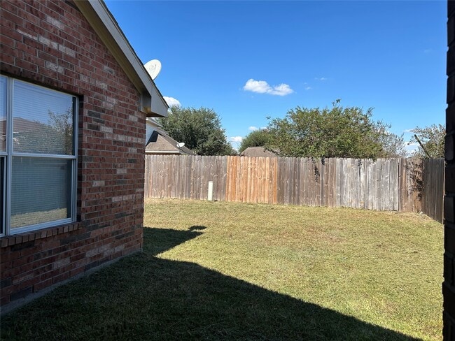 Building Photo - 12819 Gable Wind Mill Ln