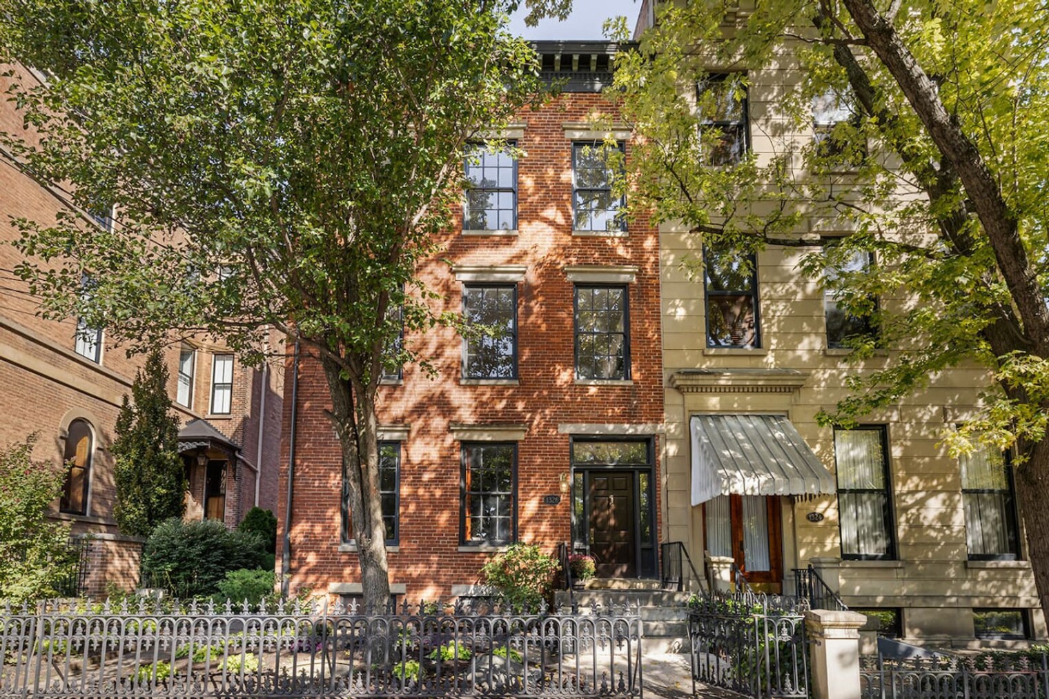 Building Photo - 1326 Broadway