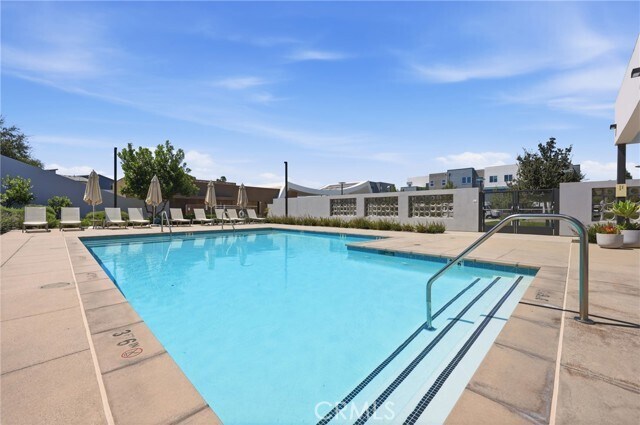 Building Photo - 158 Restore