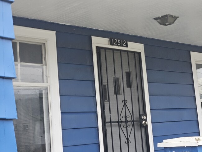 Building Photo - 12512 Revere Ave