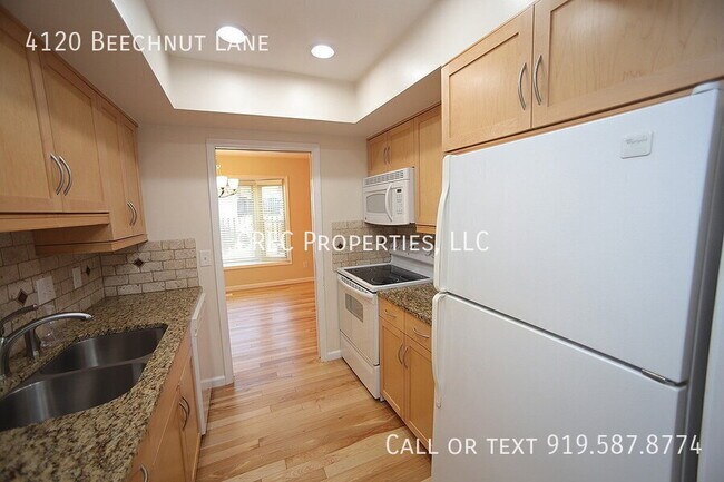 Building Photo - 4120 Beechnut Ln