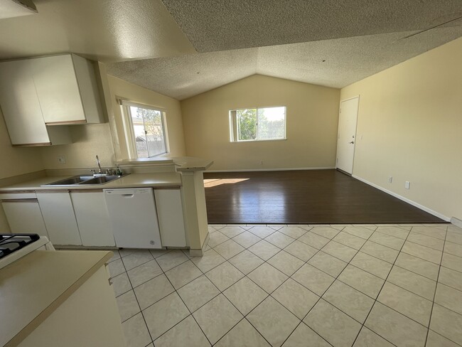 Building Photo - 7642-7652 Crescent Ave