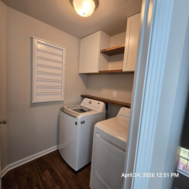 Building Photo - 2355 Campbell Lp