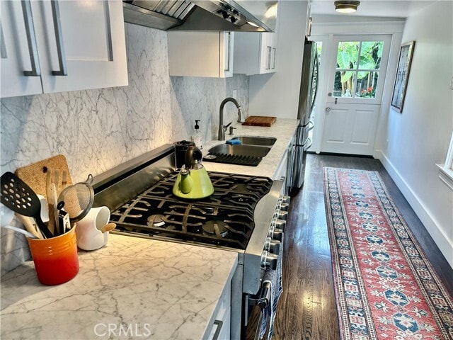 Building Photo - 563 Cress St