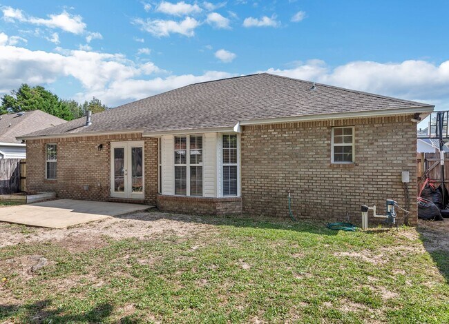 Building Photo - 4501 Parkwood Square