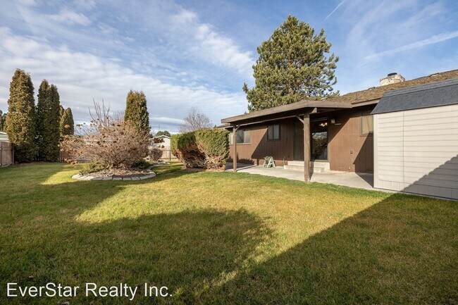 Building Photo - 2 br, 1 bath House - 6717 W 1st Ave