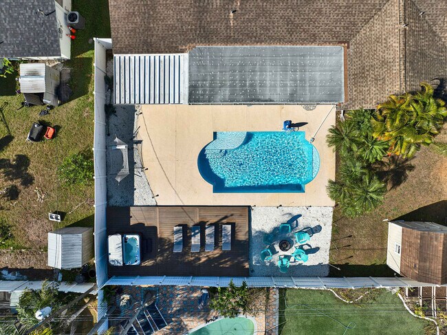 Building Photo - 897 Imperial Dr