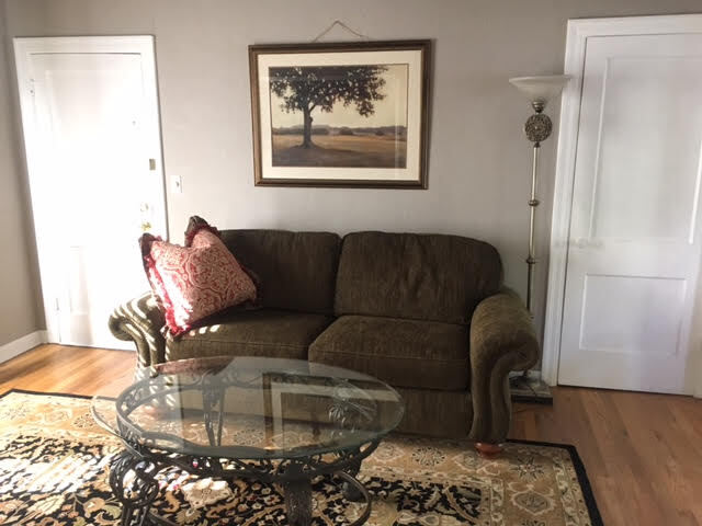 Building Photo - 413 S Webster Ave